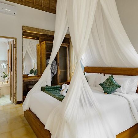 Uddhara Ubud Villa Екстериор снимка
