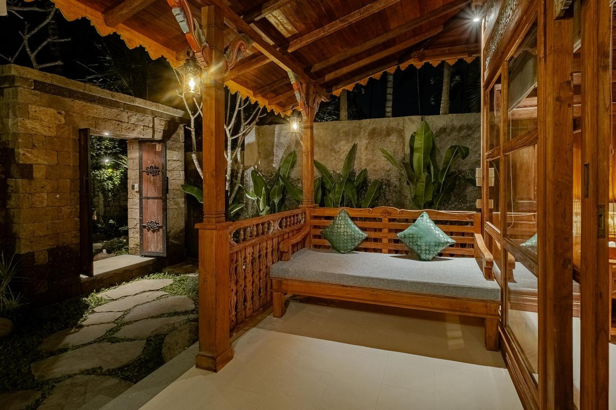 Uddhara Ubud Villa Екстериор снимка